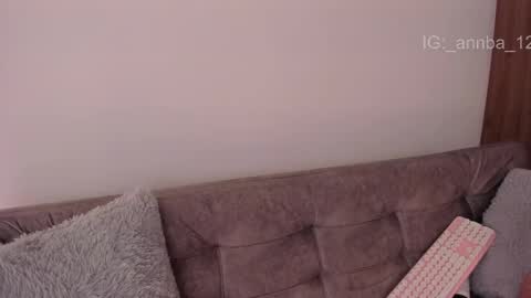 annie_barozzi online show from February 28, 2026, 5:36 pm