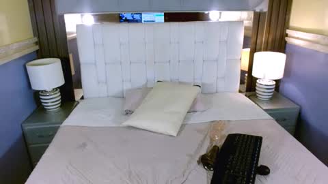 Annie  online show from March 20, 2026, 5:51 pm