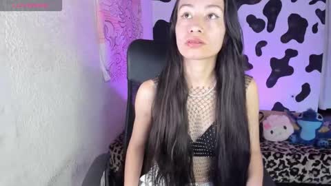 Annie  online show from November 30, 2025, 9:30 pm