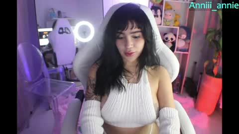 JEANNE no olvides seguirme dont forget follow me  uu online show from May 15, 2026, 12:17 am