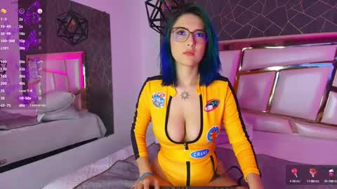 Snapshot of annie_swan chatting on February 28, 2025, 12:31 pm Annie online show from February 28, 2025, 12:31 pm