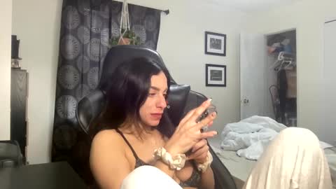 Snapshot of annie_xxx111 chatting on January 28, 2025, 10:45 pm annie_xxx111 online show from January 28, 2025, 10:45 pm