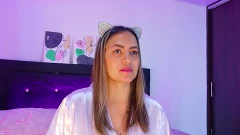 AnnieCollins69 online show from October 2, 2025, 3:35 am