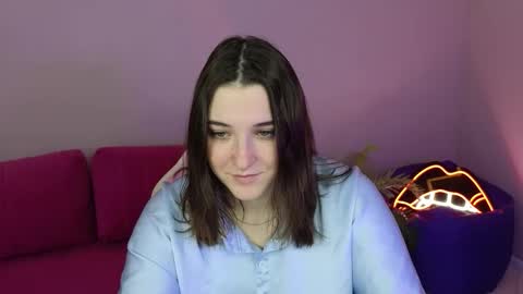 Annie online show from October 15, 2025, 1:39 am