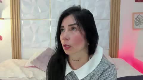 Snapshot of anniee_333 chatting on June 19, 2026, 3:49 pm online show from June 19, 2026, 3:49 pm