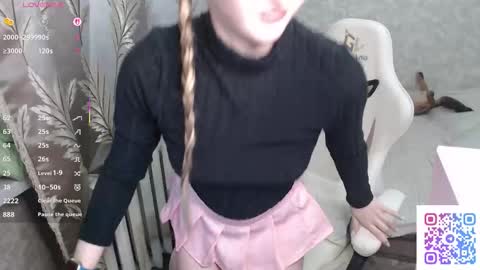 annieee_smith online show from February 6, 2026, 4:54 pm