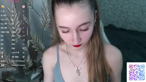 annieee_smith online show from February 8, 2026, 5:27 pm