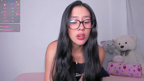 Annie  online show from January 14, 2025, 2:50 am