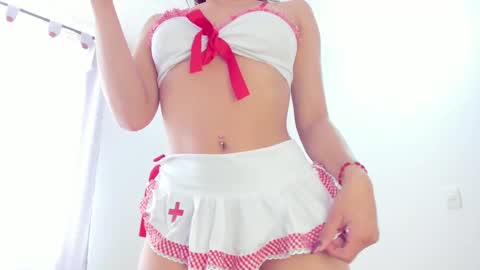 Annie  online show from October 30, 2025, 3:57 pm