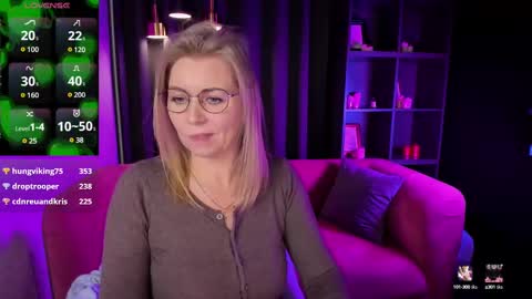 Annie online show from March 3, 2025, 11:55 am