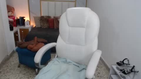 anna online show from January 21, 2025, 7:28 pm