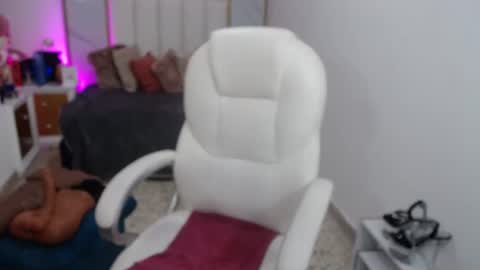 anna online show from March 12, 2025, 8:31 pm