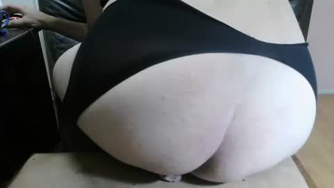 annitsx online show from March 19, 2026, 6:45 pm