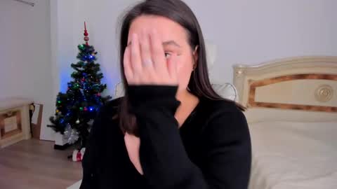 Anna online on weekends online show from December 8, 2024, 9:46 am