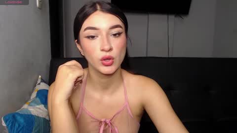 Anny online show from September 15, 2025, 1:44 pm