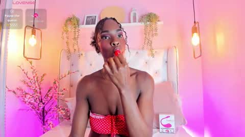 Snapshot of annyfiore chatting on December 28, 2024, 4:30 am Anny  online show from December 28, 2024, 4:30 am
