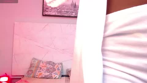 Snapshot of annyfiore chatting on October 22, 2025, 2:45 am Anny  online show from October 22, 2025, 2:45 am