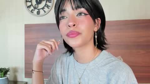 Anny Kitty online show from September 24, 2025, 4:05 am