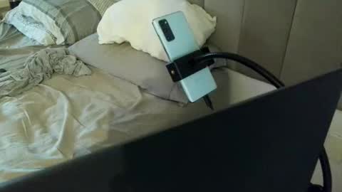 Snapshot of annyksada chatting on June 10, 2026, 7:57 pm annyksada online show from June 10, 2026, 7:57 pm