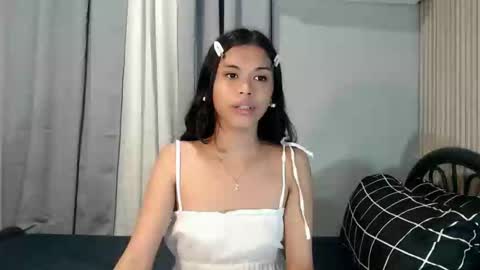 anok_yaii online show from March 4, 2026, 3:18 pm