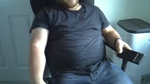 Snapshot of anonymous_chub chatting on November 9, 2025, 3:21 pm Anonymous Chub online show from November 9, 2025, 3:21 pm