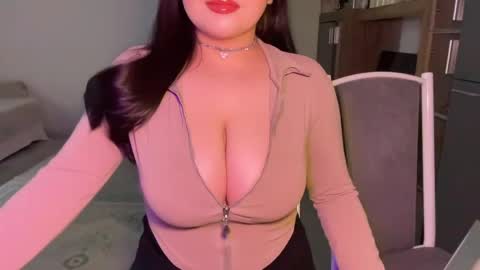 Snapshot of anora_sunny chatting on May 16, 2026, 6:17 pm Any online show from May 16, 2026, 6:17 pm