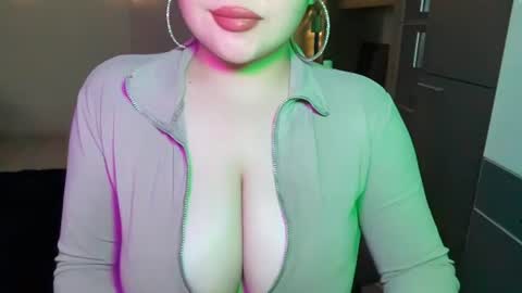 Snapshot of anora_sunny chatting on June 14, 2026, 4:20 pm Any online show from June 14, 2026, 4:20 pm