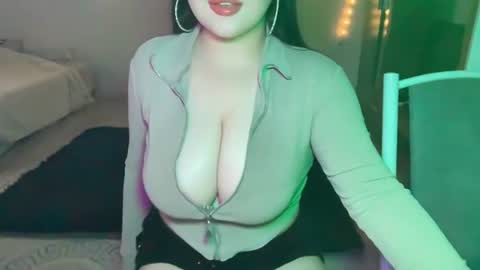 Snapshot of anora_sunny chatting on July 13, 2026, 4:32 pm Any online show from July 13, 2026, 4:32 pm