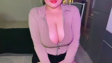 Snapshot of anora_sunny chatting on July 18, 2026, 7:17 pm Any online show from July 18, 2026, 7:17 pm