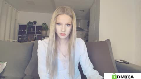 Sexy Ladybug online show from March 15, 2026, 10:32 am