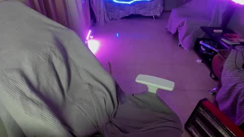 jasperD online show from December 17, 2024, 6:53 pm