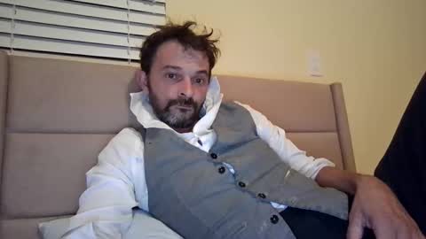 Snapshot of ansreramso chatting on October 14, 2025, 6:47 am Lower chakra online show from October 14, 2025, 6:47 am