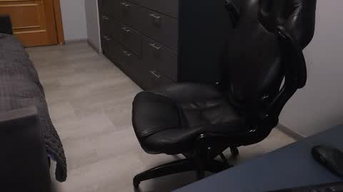 AntawnT online show from April 11, 2026, 12:37 am