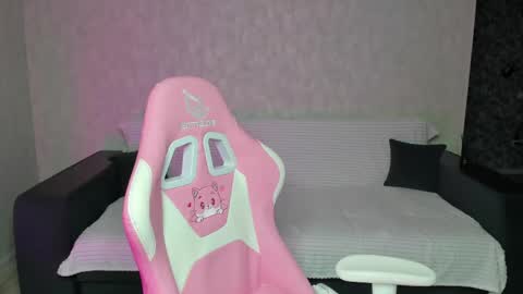 anthea_prime online show from May 3, 2026, 5:52 pm