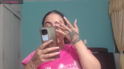 Snapshot of anthonela_queen chatting on December 18, 2025, 1:22 am Anthonela Queen online show from December 18, 2025, 1:22 am