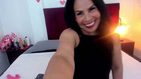 Anthonelaa   online show from March 2, 2026, 8:04 pm