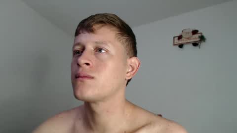 Snapshot of anthonnymorrison chatting on December 6, 2024, 4:38 pm leon online show from December 6, 2024, 4:38 pm