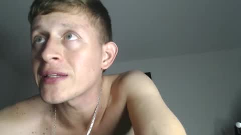 Snapshot of anthonnymorrison chatting on December 18, 2024, 11:19 pm leon online show from December 18, 2024, 11:19 pm