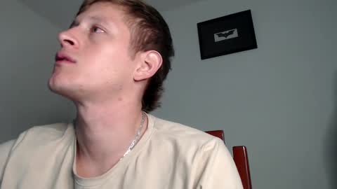 Snapshot of anthonnymorrison chatting on January 12, 2025, 2:56 am leon online show from January 12, 2025, 2:56 am