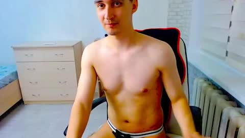 Snapshot of anthony_broown chatting on May 22, 2026, 10:04 pm anthony_broown online show from May 22, 2026, 10:04 pm