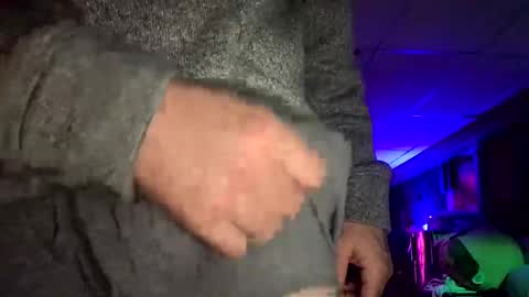 Snapshot of anthony_whitestallion chatting on February 17, 2025, 11:55 am Anthony online show from February 17, 2025, 11:55 am