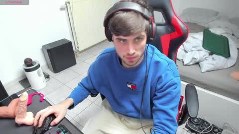 Snapshot of anthonyloveseks chatting on January 21, 2025, 2:26 pm Anthony online show from January 21, 2025, 2:26 pm