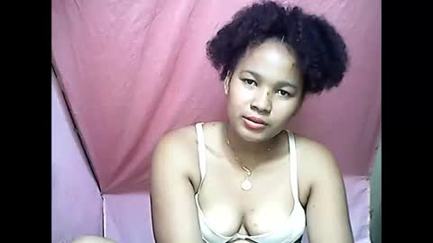 Snapshot of antine9794 chatting on June 3, 2026, 11:46 am antine9794 online show from June 3, 2026, 11:46 am