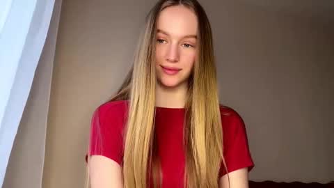 Snapshot of antionettepulgarin chatting on February 20, 2026, 2:50 pm Viktoria online show from February 20, 2026, 2:50 pm