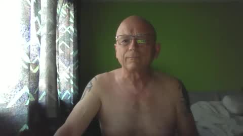 Snapshot of antmatt2025 chatting on May 25, 2026, 5:46 am antmatt2025 online show from May 25, 2026, 5:46 am
