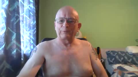 Snapshot of antmatt2025 chatting on May 29, 2026, 3:54 pm antmatt2025 online show from May 29, 2026, 3:54 pm