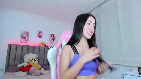 Antonella online show from January 13, 2025, 7:53 pm