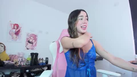 Antonella online show from October 21, 2025, 8:31 pm