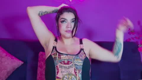 Snapshot of antonella_contii1 chatting on December 4, 2024, 2:09 am Antonella online show from December 4, 2024, 2:09 am