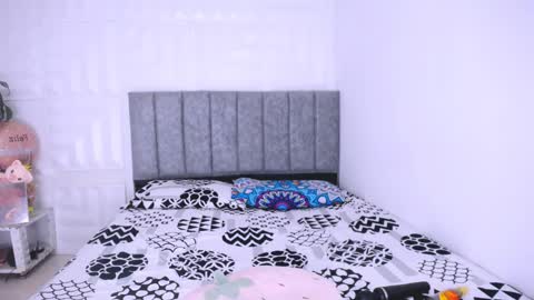 Snapshot of antonella_mcry chatting on February 18, 2025, 2:49 am antonella online show from February 18, 2025, 2:49 am
